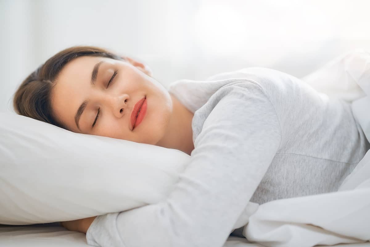 beneficios dormir bien